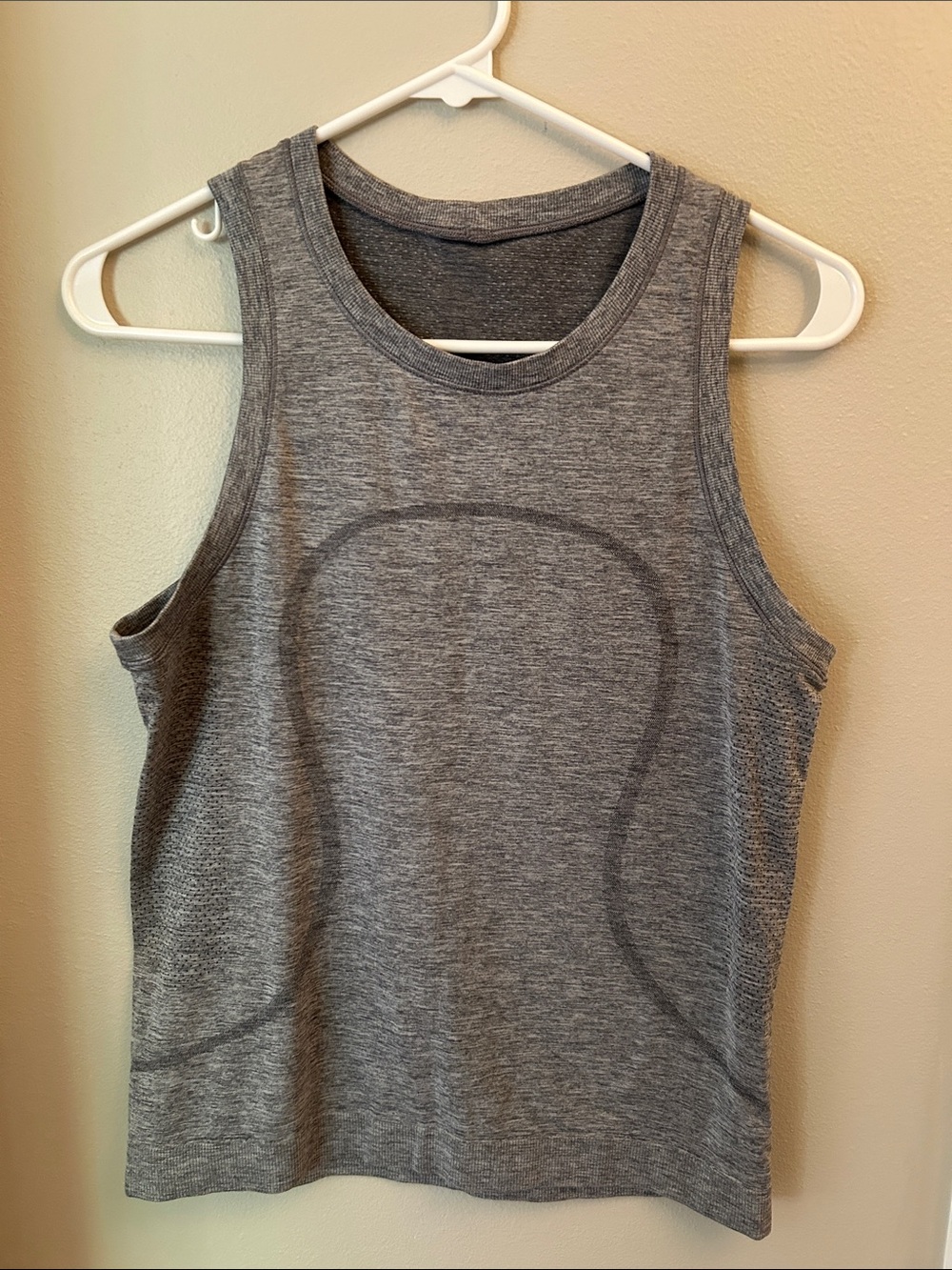 Lululemon, swiftly Tech Gray Athletic Tank Top